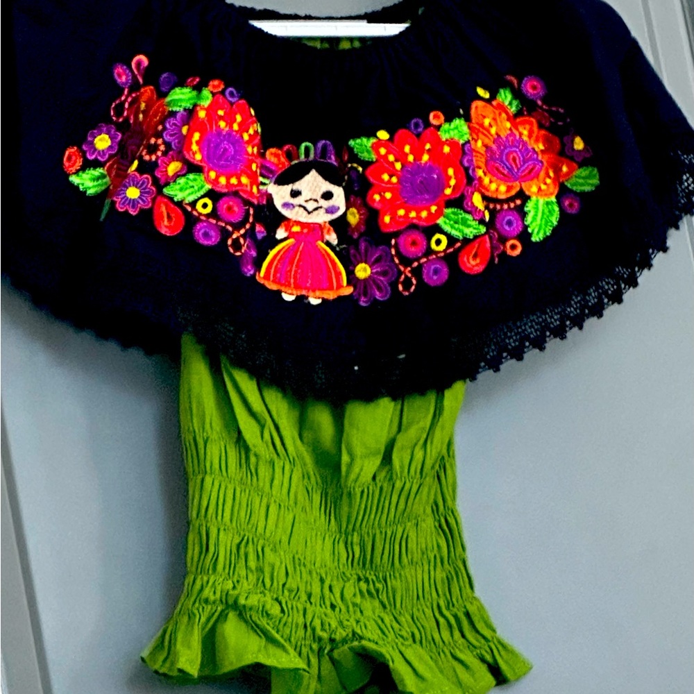 Beautiful unique hand made Mexican/Latino cultural top